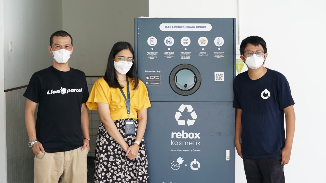 Rekosistem dan AVO Kerja Sama Kelola Limbah Komestik dengan Teknologi Rebox